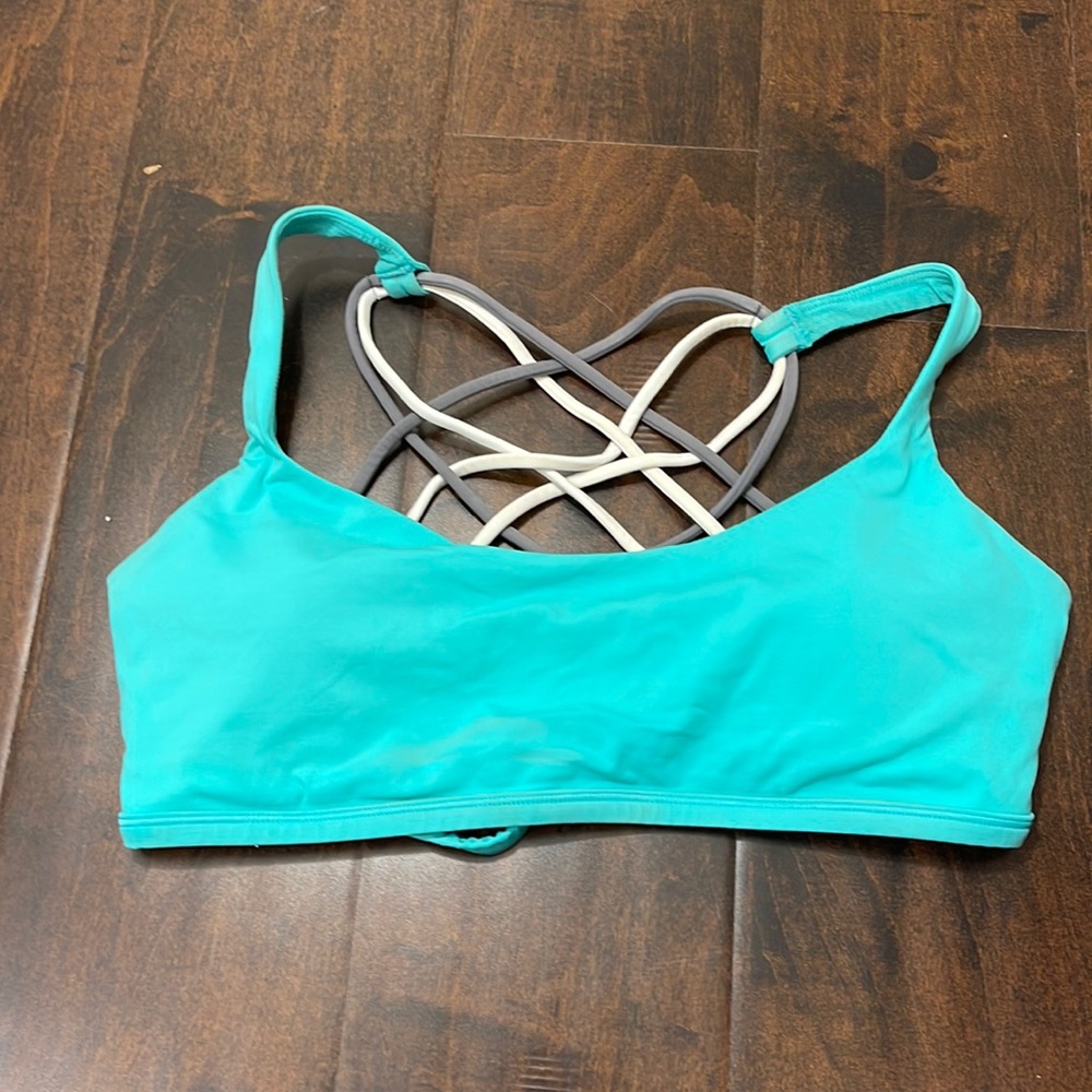 Lululemon Free to Be Wild Turquoise Bra